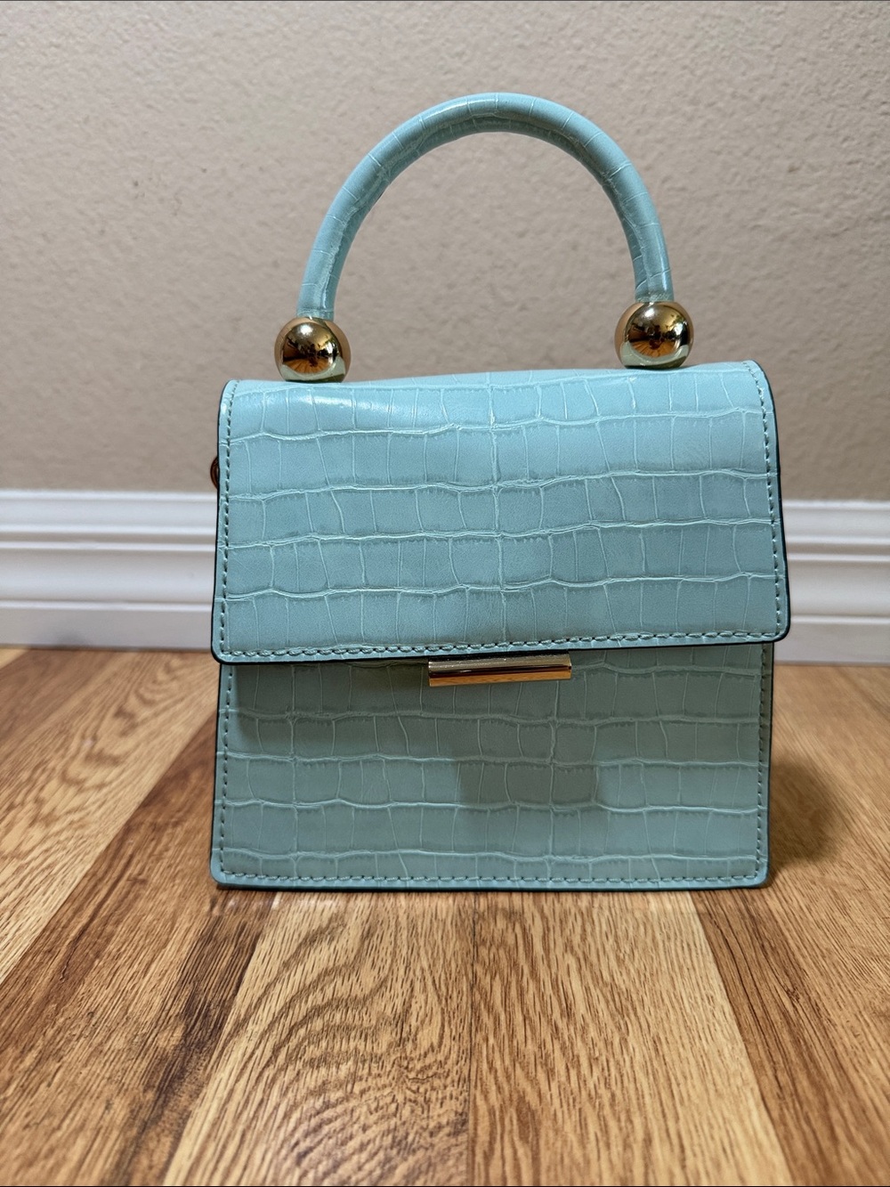 ALDO Triewiel Mini Satchel